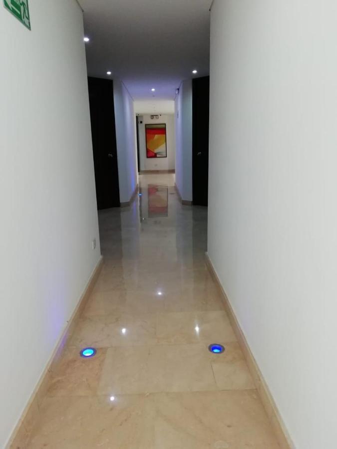 Hotel Romanza Medellin Exterior photo