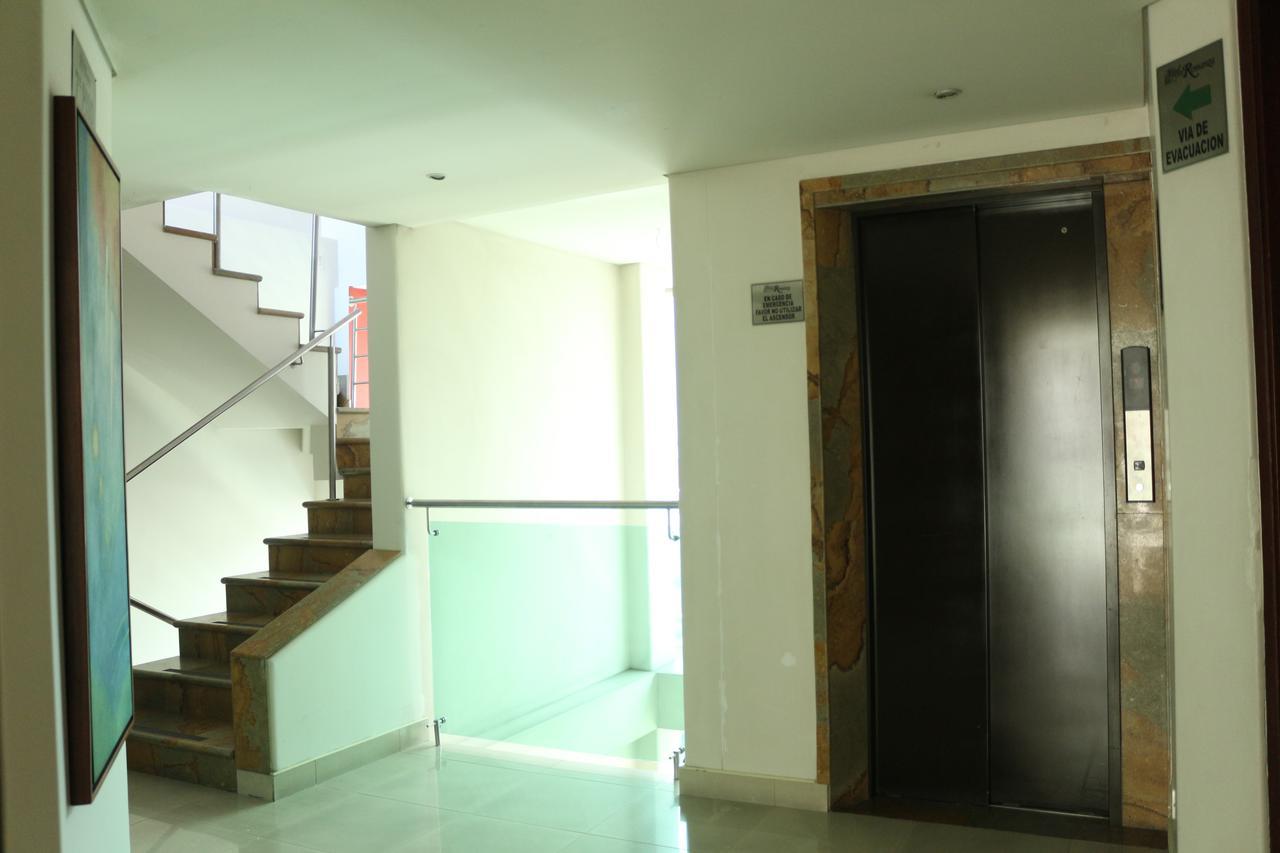Hotel Romanza Medellin Exterior photo
